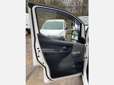 Nissan NV200 1.5 dCi Acenta SWB Euro 5 6dr (AC) 35