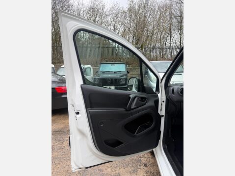 Peugeot Partner 1.6 BlueHDi 854 Professional L1 5dr 38