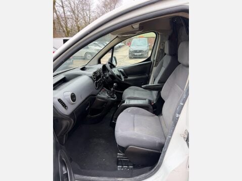 Peugeot Partner 1.6 HDi 850 S Panel Van 4dr Diesel Manual L1 (132 g/km, 90 bhp) 33