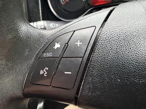 Vauxhall Combo 1.3 CDTi 2000 ecoFLEX 16v Panel Van 3dr Diesel Manual FWD L1 H1 (126 g/km, 26