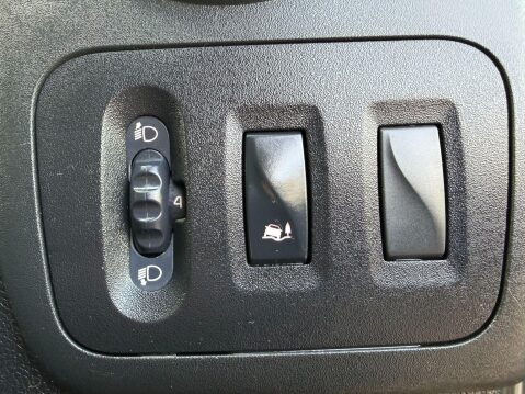 Renault Master 2.3 dCi 35 Business Panel Van 5dr Diesel Manual FWD LWB Medium Roof Euro 6 25