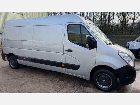 Renault Master 2.3 dCi 35 Business Panel Van 5dr Diesel Manual FWD LWB Medium Roof Euro 6 5