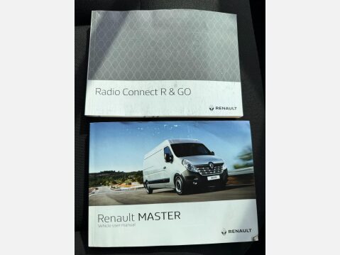 Renault Master 2.3 dCi 35 Business Panel Van 5dr Diesel Manual FWD LWB Medium Roof Euro 6 34