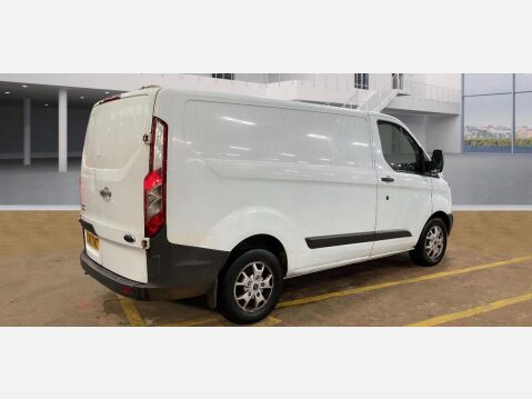 Ford Transit Custom 2.0 TDCi 250 Panel Van 5dr Diesel Manual L1 H1 (163 g/km, 104 bhp) 6