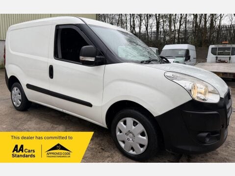 Vauxhall Combo 1.3 CDTi 2000 16v FWD L1 H1 3dr 1