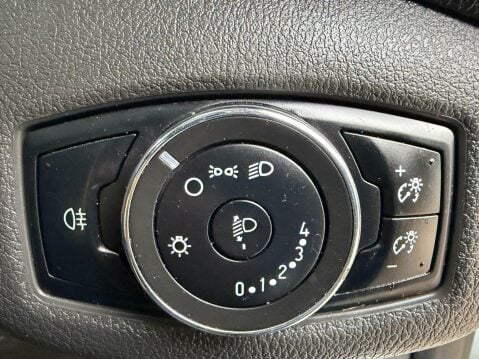 Ford Transit Connect 1.6 TDCi 210 L2 H1 4dr 35