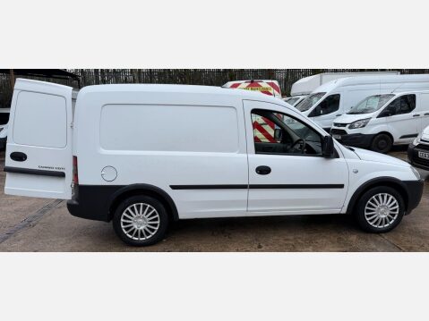 Vauxhall Combo 1.3 CDTi 2000 16v 3dr 8