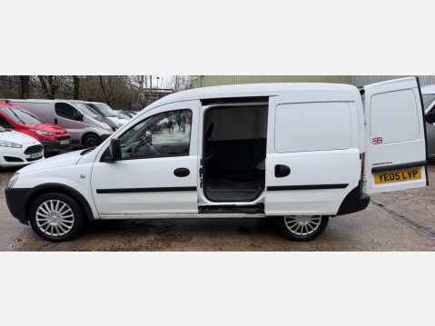 Vauxhall Combo 1.3 CDTi 2000 16v 3dr 19