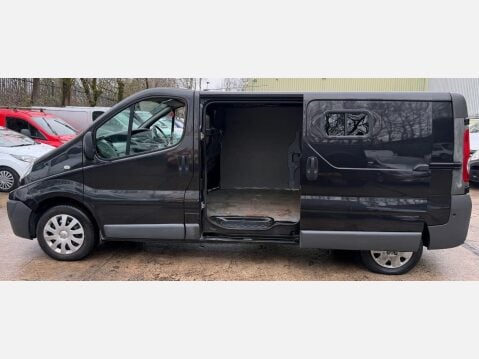 Renault Trafic 2.0 TD dCi LL29 Extra L3 H1 4dr 23