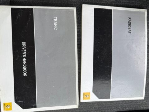 Renault Trafic 2.0 TD dCi LL29 Extra L3 H1 4dr 41