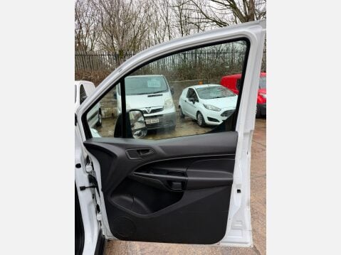 Ford Transit Connect 1.5 TDCi 210 L2 H1 5dr 29