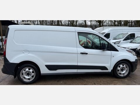 Ford Transit Connect 1.5 TDCi 210 L2 H1 5dr 9