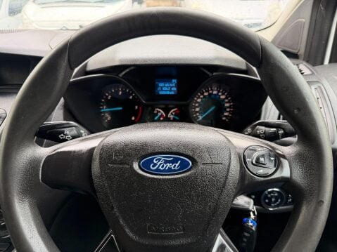 Ford Transit Connect 1.5 TDCi 210 L2 H1 5dr 32