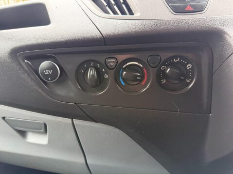 Ford Transit Custom 2.0 TDCi 290 L2 H2 5dr 31