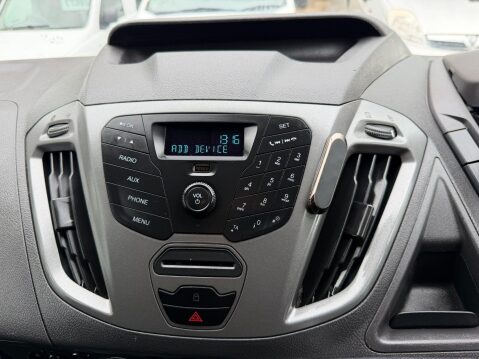 Ford Transit Custom 2.2 TDCi 270 Panel Van 5dr Diesel Manual L1 H1 (186 g/km, 153 bhp) 32