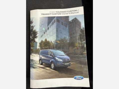 Ford Transit Custom 2.2 TDCi 270 Panel Van 5dr Diesel Manual L1 H1 (186 g/km, 153 bhp) 38