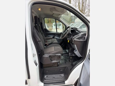 Ford Transit Custom 2.2 TDCi 270 Panel Van 5dr Diesel Manual L1 H1 (186 g/km, 153 bhp) 24