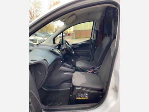 Ford Transit Courier 1.5 TDCi Panel Van 5dr Diesel Manual L1 Euro 6 (SLD) (75 ps) 32