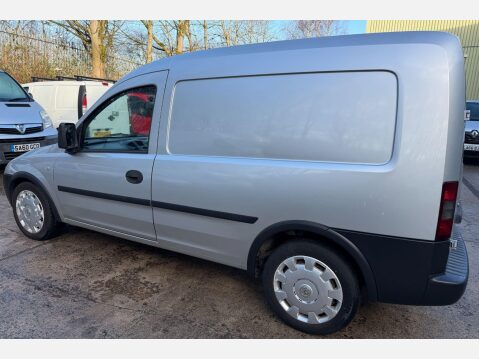 Vauxhall Combo 1.7 CDTi 1700 16v Panel Van 3dr Diesel Manual (140 g/km, 99 bhp) 14