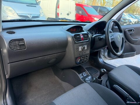 Vauxhall Combo 1.7 CDTi 1700 16v Panel Van 3dr Diesel Manual (140 g/km, 99 bhp) 30