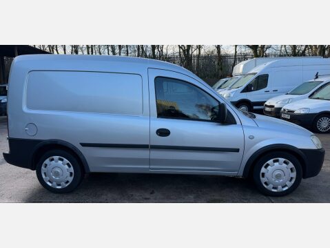 Vauxhall Combo 1.7 CDTi 1700 16v Panel Van 3dr Diesel Manual (140 g/km, 99 bhp) 5