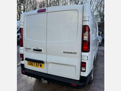 Renault Trafic 1.6 dCi ENERGY 27 Sport Nav Panel Van 5dr Diesel Manual SWB Standard Roof E 13