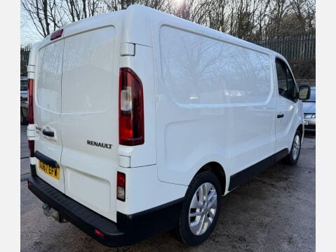 Renault Trafic 1.6 dCi ENERGY 27 Sport Nav Panel Van 5dr Diesel Manual SWB Standard Roof E 12