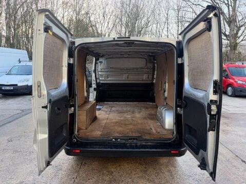 Renault Trafic 1.6 dCi 27 Business Panel Van 5dr Diesel Manual SWB Standard Roof Euro 6 (9 13