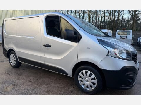 Renault Trafic 1.6 dCi 27 Business Panel Van 5dr Diesel Manual SWB Standard Roof Euro 6 (9 5