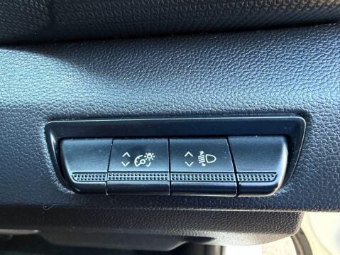 Renault Trafic 2.0 dCi Blue LL30 Business L2 H1 Euro 6 (s/s) 5dr 39