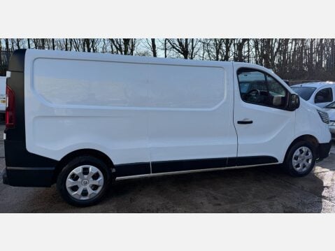 Renault Trafic 2.0 dCi Blue LL30 Business L2 H1 Euro 6 (s/s) 5dr 11