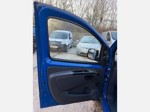 Peugeot Bipper 1.4 HDi 8v S FWD L1 H1 3dr 31