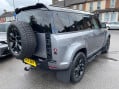 Land Rover Defender 3.0 D250 MHEV SE Auto 4WD Euro 6 (s/s) 5dr 6