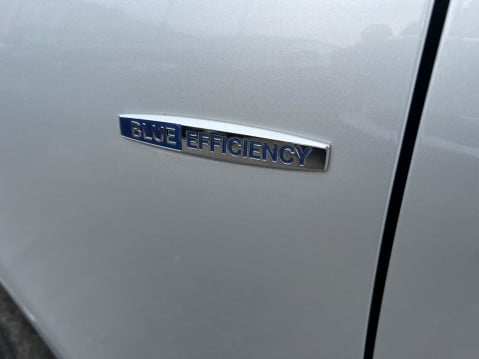 Mercedes-Benz E Class 3.0 E350 CDI V6 BlueEfficiency Sport Cabriolet G-Tronic Euro 5 2dr 20