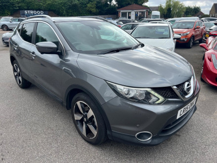 Nissan Qashqai 1.2 DIG-T n-tec+ 2WD Euro 5 (s/s) 5dr