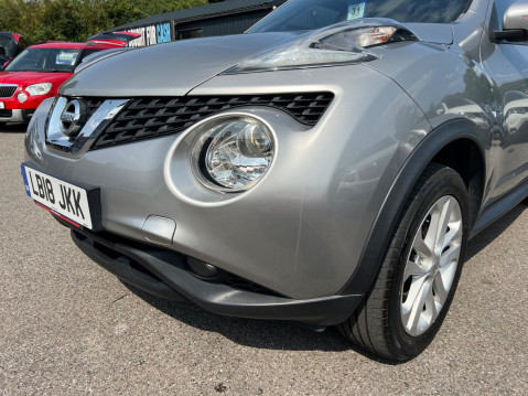 Nissan Juke 1.2 DIG-T N-Connecta Euro 6 (s/s) 5dr 12