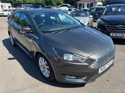 Ford Focus 1.0T EcoBoost Titanium Euro 6 (s/s) 5dr