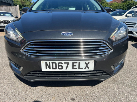 Ford Focus 1.0T EcoBoost Titanium Euro 6 (s/s) 5dr 10