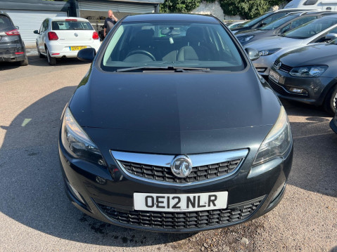 Vauxhall Astra 2.0 CDTi ecoFLEX SRi Euro 5 (s/s) 5dr 2