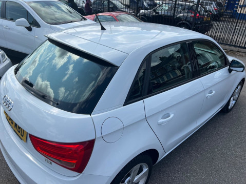 Audi A1 1.6 TDI Sport Sportback Euro 6 (s/s) 5dr 17