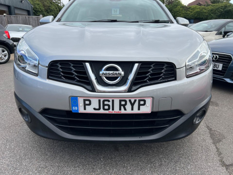 Nissan Qashqai 1.6 Acenta 2WD Euro 5 (s/s) 5dr 10