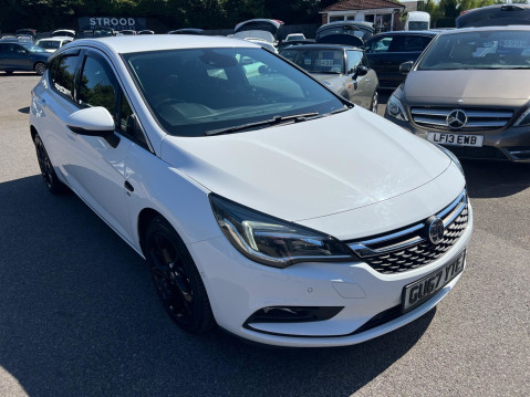 Vauxhall Astra 1.4i Turbo SRi Nav Euro 6 5dr 1