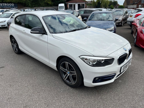 BMW 1 Series 1.5 118i Sport Euro 6 (s/s) 3dr 8