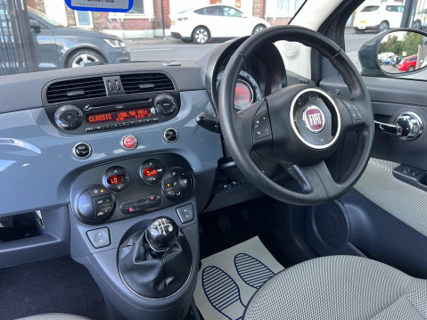 Fiat 500 0.9 TwinAir Lounge Euro 5 (s/s) 3dr 23