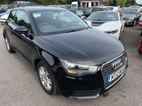 Audi A1 1.2 TFSI SE Euro 5 (s/s) 3dr 1