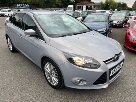 Ford Focus 1.0T EcoBoost Zetec Euro 5 (s/s) 5dr