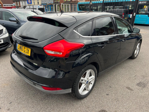 Ford Focus 1.0T EcoBoost Zetec Euro 6 (s/s) 5dr 6