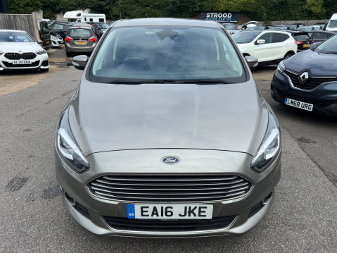 Ford S-Max 2.0 TDCi Titanium Euro 6 (s/s) 5dr 2