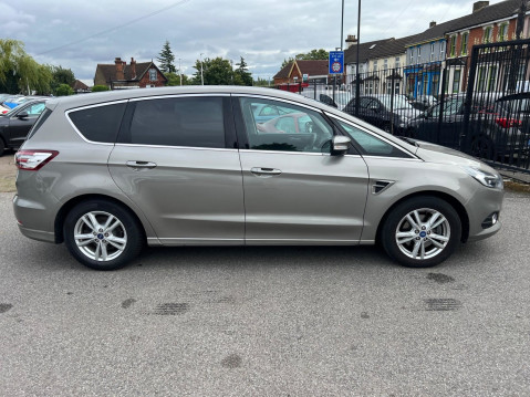 Ford S-Max 2.0 TDCi Titanium Euro 6 (s/s) 5dr 7