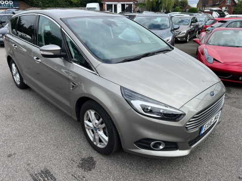 Ford S-Max 2.0 TDCi Titanium Euro 6 (s/s) 5dr 8